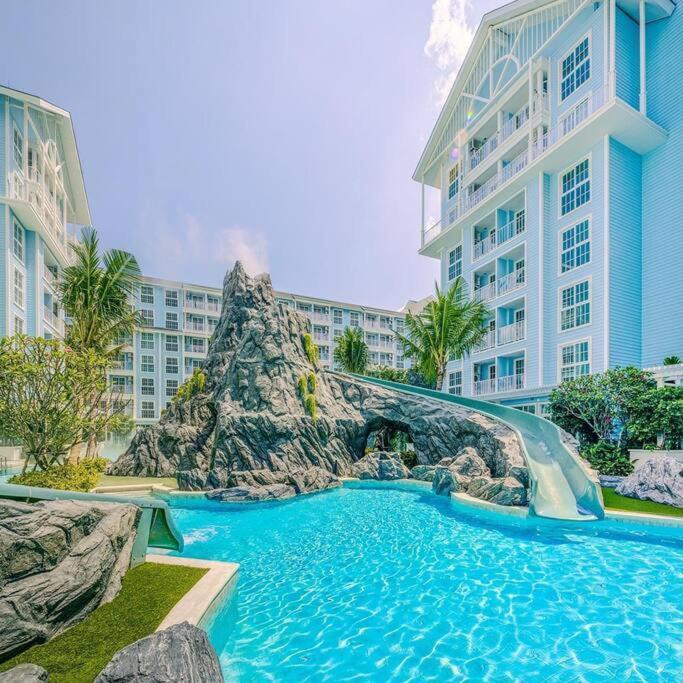 Grand Florida Beach Waterpark Condo Resort Na Chom Thian Exterior photo