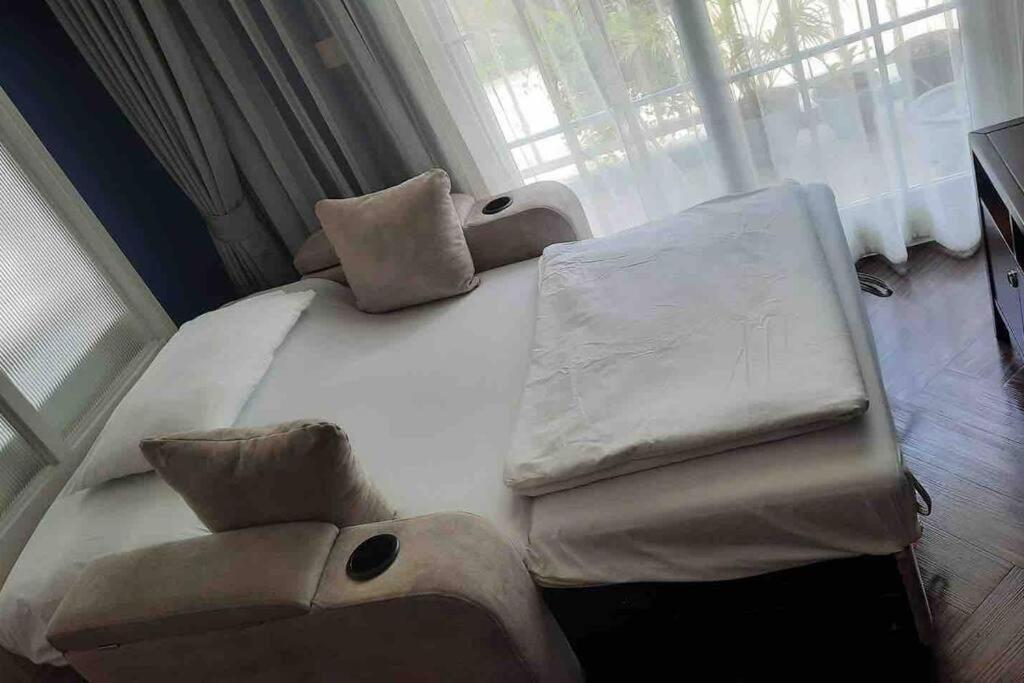 Grand Florida Beach Waterpark Condo Resort Na Chom Thian Exterior photo