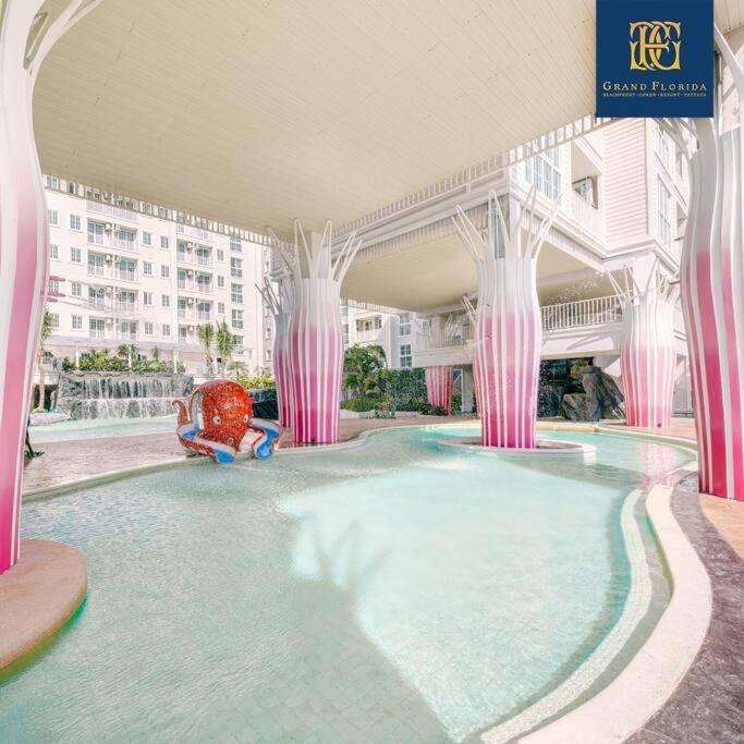 Grand Florida Beach Waterpark Condo Resort Na Chom Thian Exterior photo